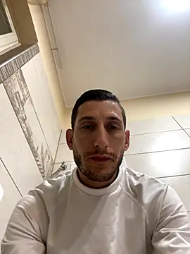 Snapshot of Gionnytav chatting on 20, 10, 2025 Gionnytav online show from 20, 10, 2025