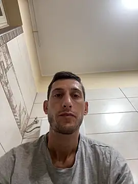 Snapshot of Gionnytav chatting on 23, 10, 2025 Gionnytav online show from 23, 10, 2025