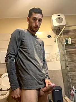 Snapshot of Gionnytav chatting on 11, 11, 2025 Gionnytav online show from 11, 11, 2025