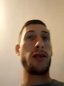 Snapshot of Gionnytav chatting on 13, 11, 2025 Gionnytav online show from 13, 11, 2025