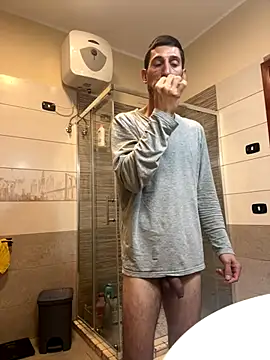 Snapshot of Gionnytav chatting on 20, 11, 2025 Gionnytav online show from 20, 11, 2025