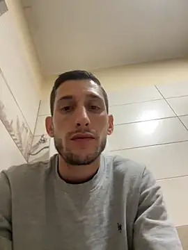 Snapshot of Gionnytav chatting on 29, 11, 2025 Gionnytav online show from 29, 11, 2025