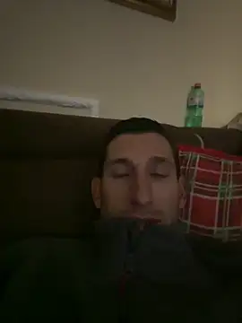 Snapshot of Gionnytav chatting on 1, 12, 2025 Gionnytav online show from 1, 12, 2025