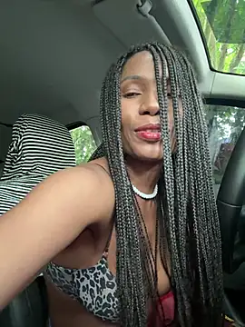 Snapshot of Shantel-Olivia chatting on 19, 7, 2026 Shantel-Olivia online show from 19, 7, 2026