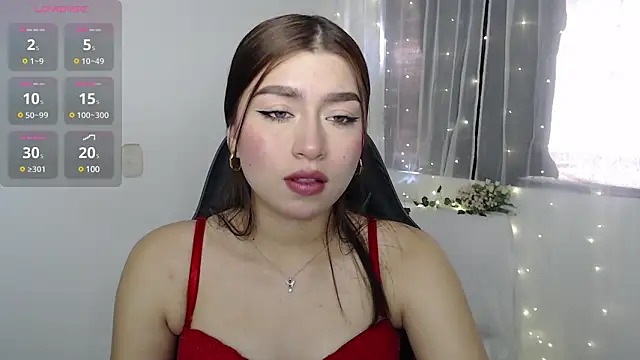 Snapshot of mily_thomson_b_ chatting on 4, 1, 2025 mily thomson b online show from 4, 1, 2025