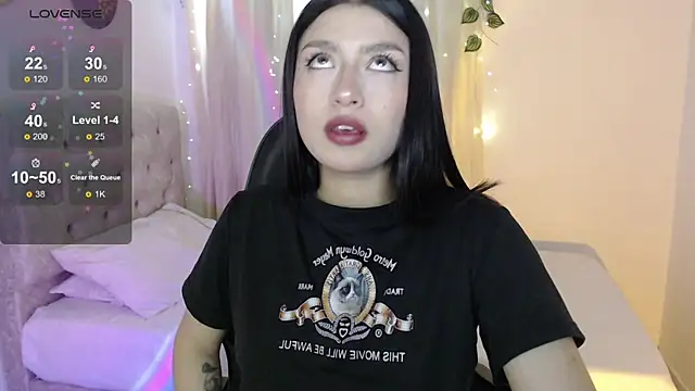 Snapshot of mily_thomson_b_ chatting on 29, 6, 2026 mily thomson b online show from 29, 6, 2026