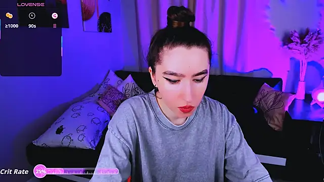 Snapshot of Lily_xBabe chatting on 2, 10, 2025 Lily xBabe online show from 2, 10, 2025