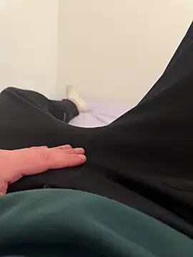 Snapshot of PLUK16 chatting on 6, 2, 2026 PLUK16 online show from 6, 2, 2026