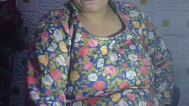 Snapshot of Sexy_komolika chatting on 4, 1, 2025 Sexy komolika online show from 4, 1, 2025