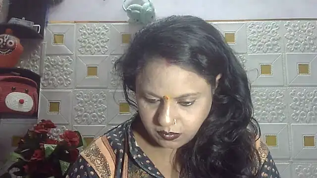 Snapshot of Sexy_komolika chatting on 4, 3, 2025 Sexy komolika online show from 4, 3, 2025