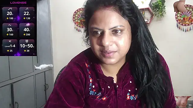 Sexy komolika online show from 23, 2, 2026