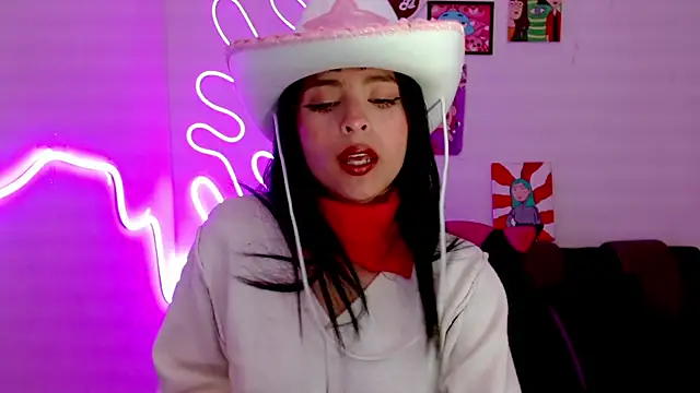 Snapshot of Kind_Scarlett chatting on 10, 2, 2025 Kind Scarlett online show from 10, 2, 2025