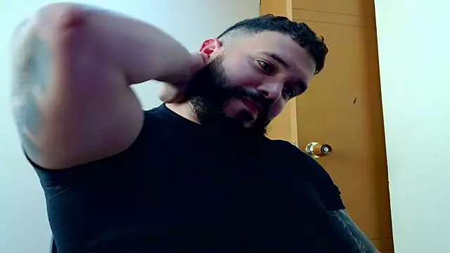 Snapshot of alexandergranda71 chatting on 14, 10, 2025 alexandergranda71 online show from 14, 10, 2025