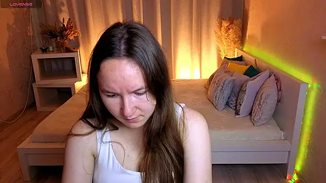 Little doll meow online show from 1, 10, 2025