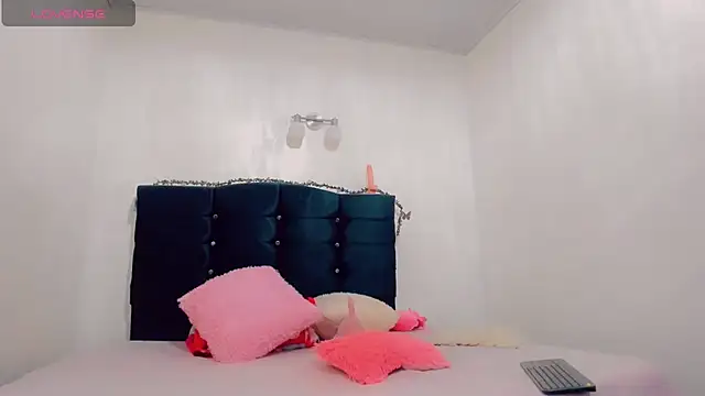 Snapshot of Rubi_30 chatting on 24, 2, 2025 Rubi 30 online show from 24, 2, 2025