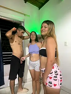 royalgirls x online show from 7, 10, 2025