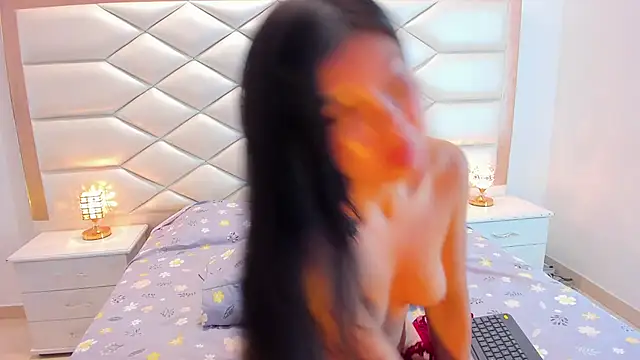 samanthaevans4 online show from 19, 3, 2025