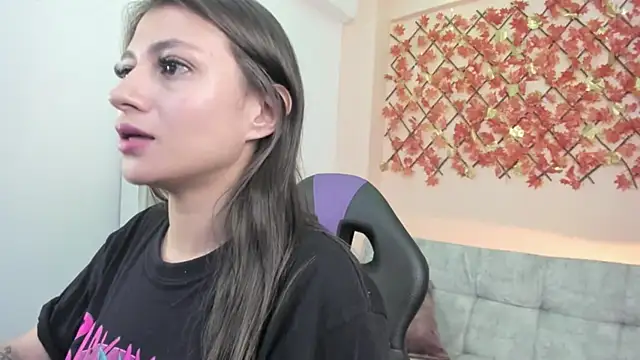 Snapshot of Sweet_Candies chatting on 12, 2, 2025 Sweet Candies online show from 12, 2, 2025