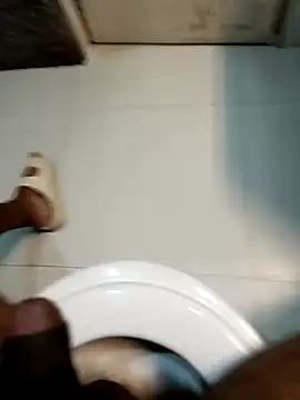 Snapshot of RajeshKumar133476 chatting on 5, 12, 2024 RajeshKumar133476 online show from 5, 12, 2024