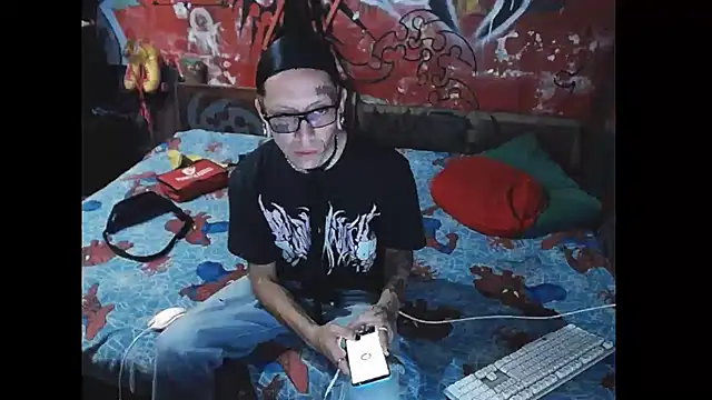 Snapshot of deivid_estrada chatting on 2, 2, 2025 deivid estrada online show from 2, 2, 2025