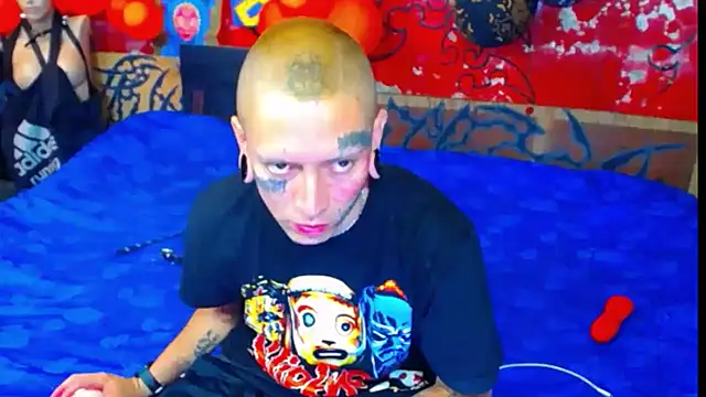 Snapshot of deivid_estrada chatting on 20, 10, 2025 deivid estrada online show from 20, 10, 2025