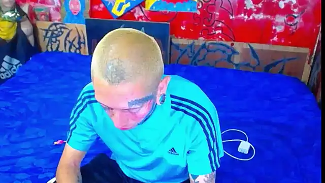 Snapshot of deivid_estrada chatting on 5, 11, 2025 deivid estrada online show from 5, 11, 2025