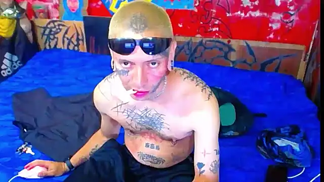 Snapshot of deivid_estrada chatting on 7, 11, 2025 deivid estrada online show from 7, 11, 2025