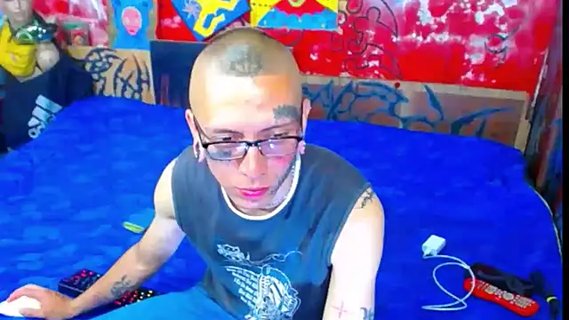 Snapshot of deivid_estrada chatting on 10, 11, 2025 deivid estrada online show from 10, 11, 2025