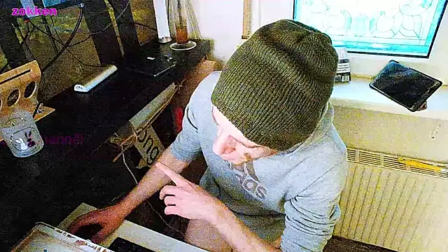 Snapshot of BongChannel chatting on 5, 1, 2025 BongChannel online show from 5, 1, 2025