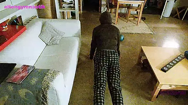 BongChannel online show from 10, 1, 2025