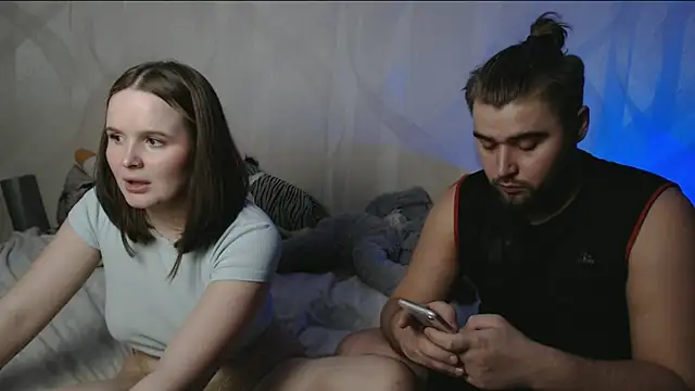 Pair of Gods  online show from 8, 1, 2025