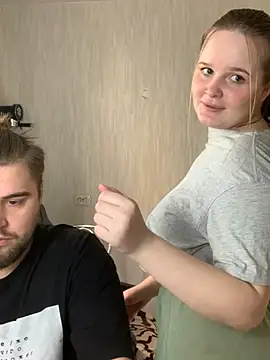 Pair of Gods  online show from 6, 3, 2025