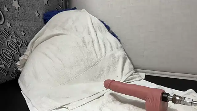 dominic brandd23 online show from 4, 11, 2025