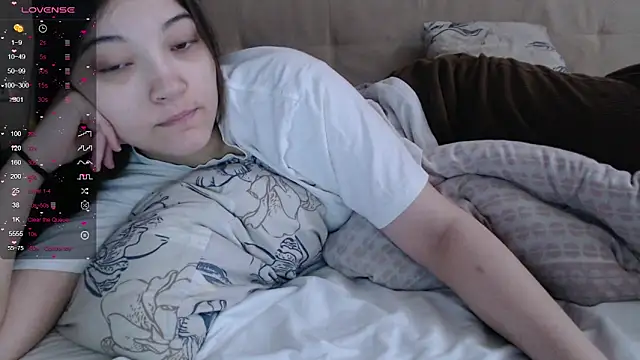 AlisaDevis online show from 1, 3, 2026