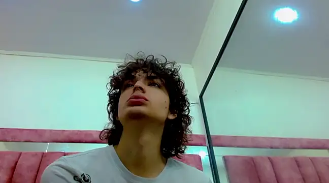 Sr BonnyEthan online show from 7, 2, 2025