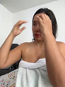 Snapshot of emely_sexx20 chatting on 10, 6, 2026 emely sexx20 online show from 10, 6, 2026