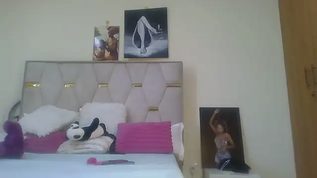 Fine assie online show from 19, 3, 2025