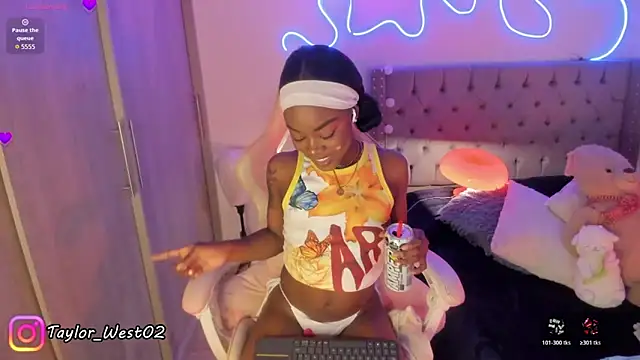 Miss westt  online show from 24, 4, 2026