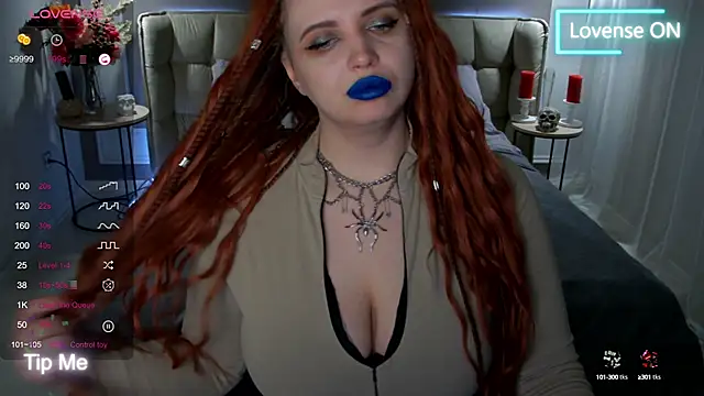 Miss Maya Mils online show from 23, 3, 2025