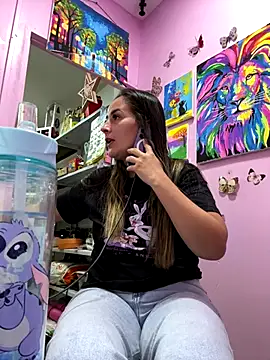 Snapshot of Rousse92 chatting on 4, 12, 2025 Rousse92 online show from 4, 12, 2025