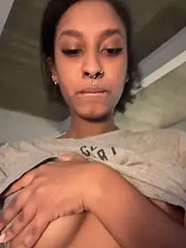 Your Paris online show from 15, 12, 2025