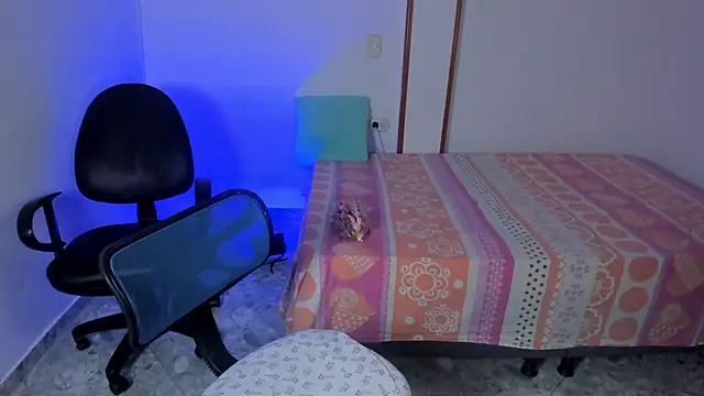 Snapshot of iris_torrez_ chatting on 21, 9, 2025 iris torrez online show from 21, 9, 2025