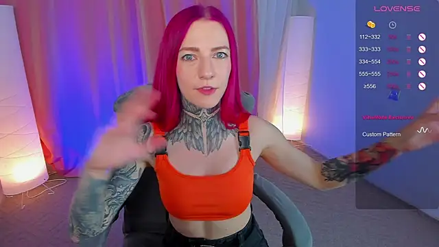 Roxy      online show from 17, 1, 2025