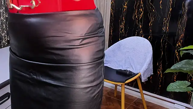 MissEscarleth online show from 31, 1, 2025