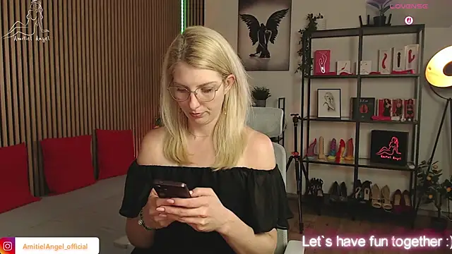 Amitiel Angel online show from 2, 6, 2026