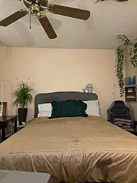 Snapshot of magicalc00ch chatting on 23, 12, 2024 magicalc00ch online show from 23, 12, 2024