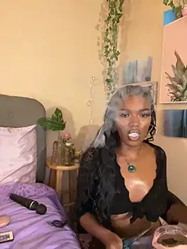 Snapshot of magicalc00ch chatting on 14, 1, 2025 magicalc00ch online show from 14, 1, 2025