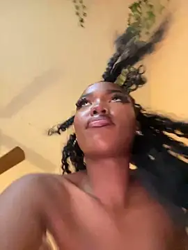 Snapshot of magicalc00ch chatting on 9, 2, 2025 magicalc00ch online show from 9, 2, 2025