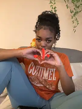 Snapshot of magicalc00ch chatting on 12, 2, 2025 magicalc00ch online show from 12, 2, 2025