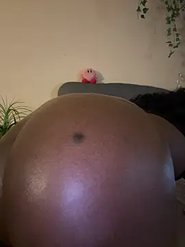 Snapshot of magicalc00ch chatting on 4, 3, 2025 magicalc00ch online show from 4, 3, 2025